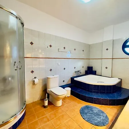 Almyriki Appartement *
